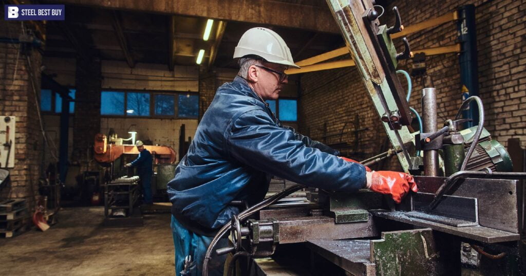 สตีลเบสท์บาย-คือใคร?